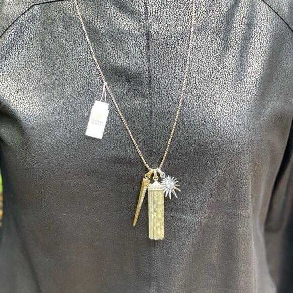 KENDRA SCOTT Mixed Metals 3 Charm Necklace - Picture 7 of 14